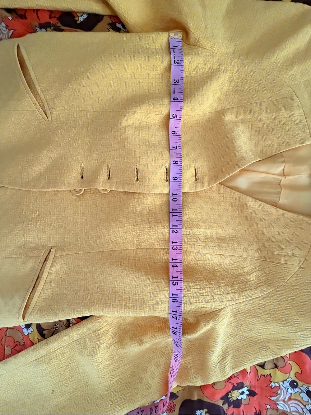 Vintage Dior Women's Yellow Tailored Jacket and Skirt Set - Picture 11 of 13